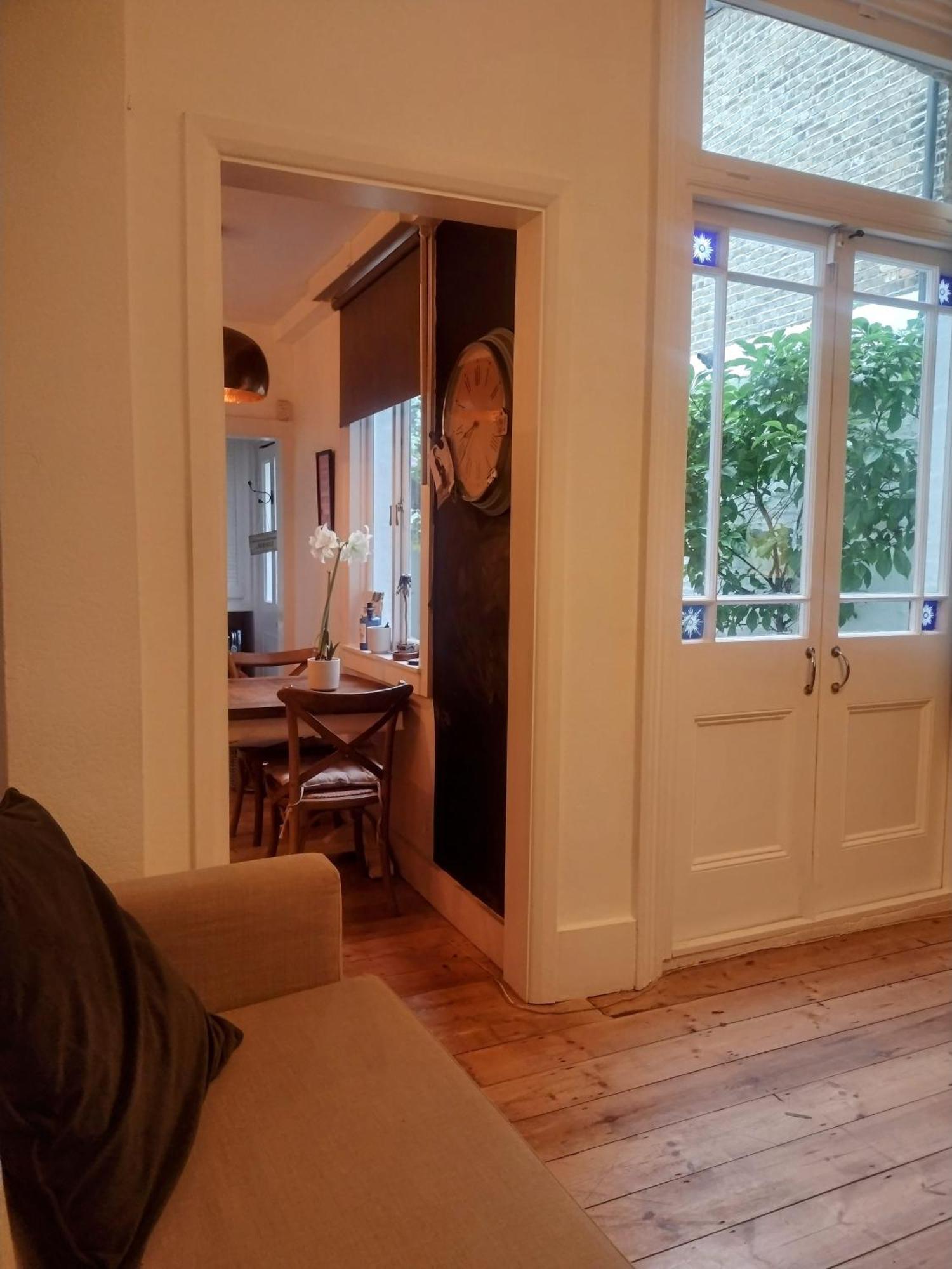 Annette's Place, Greenwich Garden Apartment, Appartement *
